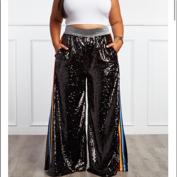 SOLD OUT - Picture 3 of 4